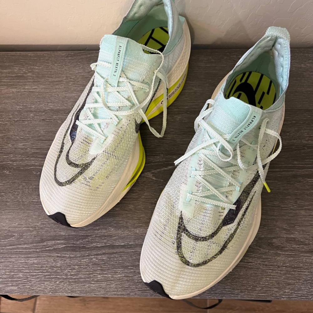 Nike Men’s Athletic Running Shoes White Black Neon Yellow